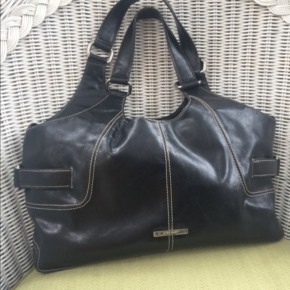 Nine West Handbags - Nine West Leather Purse